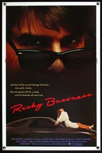 3k383 RISKY BUSINESS int'l 1sh '83 classic close up image of Tom Cruise in cool shades!