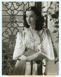 3s489 VIVIEN LEIGH deluxe candid 7.25x9.25 still '39 right after she was picked for GWTW!