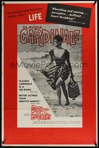3t354 GIRL WITH A SUITCASE 1sh '61 sexiest Claudia Cardinale walking on beach in low-cut dress!