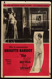 3t558 LIGHT ACROSS THE STREET 1sh '57 sexy full-length image of Brigitte Bardot!