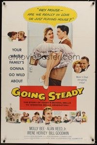 4d372 GOING STEADY  1sh '58 Molly Bee is in love with Alan Reed & Mom and Dad are going crazy!