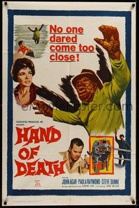 4d398 HAND OF DEATH  1sh '62 great image of cheesy monster, no one dared come too close!