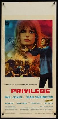4h565 PRIVILEGE Italian locandina '67 Jean Shrimpton, a shocking movie of a pop singer!