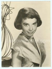 4j121 LESLIE CARON deluxe 9.25x12.25 still '50s waist-high c/u of the pretty star wearing pearls!