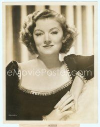 4j152 MYRNA LOY deluxe 10x13 still '38 head & shoulders c/u of the beautiful star with a wry smile!