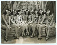 4j200 UNKNOWN TROPICAL WOMEN deluxe 10.5x13.5 still '40s girls in Hawaiian leis by Madison Lacy!