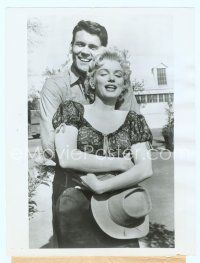 4s207 BUS STOP 7x9.25 news photo '56 great c/u of cowboy Don Murray holding sexy Marilyn Monroe!