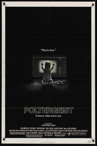 5b669 POLTERGEIST style B 1sh '82 Tobe Hooper, classic, they're here, Heather O'Rourke by TV!