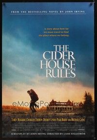 5f139 CIDER HOUSE RULES DS 1sh '99 Tobey McGuire carries Charlize Theron piggyback!