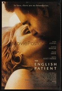 5f190 ENGLISH PATIENT DS 1sh '96 Ralph Fiennes & Juliette Binoche kiss close-up!