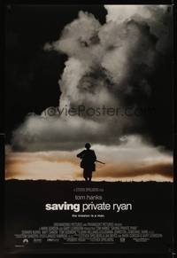 5f536 SAVING PRIVATE RYAN int'l DS 1sh '98 Steven Spielberg, Tom Hanks, the mission is a man!