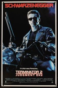 5f649 TERMINATOR 2 video 1sh '91 James Cameron, Arnold Schwarzenegger on motorcycle with shotgun!