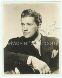 5g165 DENNIS MORGAN signed deluxe 8x10 still '30s great seated portrait wearing cool suit & tie!