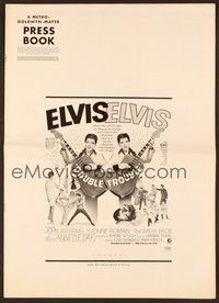 5j341 DOUBLE TROUBLE pressbook '67 cool mirror image of rockin' Elvis Presley playing guitar!