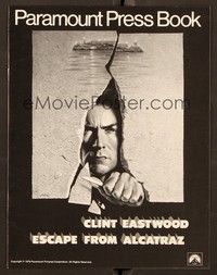 5j368 ESCAPE FROM ALCATRAZ pressbook '79 cool artwork of Clint Eastwood busting out by Lettick!