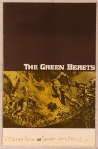 5j463 GREEN BERETS pressbook '68 John Wayne, David Janssen, Jim Hutton, Vietnam War !