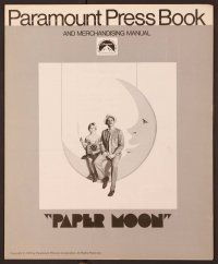 5j733 PAPER MOON pressbook '73 great image of smoking Tatum O'Neal with dad Ryan O'Neal!
