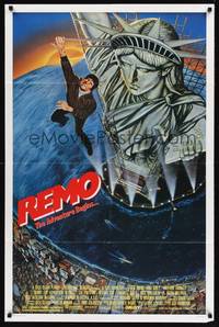 5m675 REMO WILLIAMS THE ADVENTURE BEGINS 1sh '85 Fred Ward clings to the Statue of Liberty!