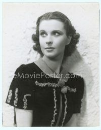 6a134 DARK JOURNEY 8x10 still '37 incredible close up of beautiful super young Vivien Leigh!