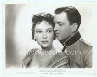 6a191 FOUR FEATHERS 8x10 still '39 romantic close up of soldier John Clements & sexy June Duprez!