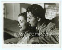 6a432 OUT OF THE PAST 8x10 still '47 romantic close up of Robert Mitchum & Jane Greer by Glassner!