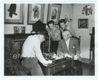 6a448 PICTURE OF DORIAN GRAY deluxe candid 8x10 still '45 George Sanders plays chess with prop man!