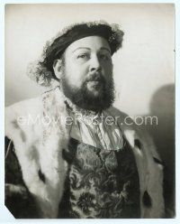 6a458 PRIVATE LIFE OF HENRY VIII 8x10 still '33 great c/u of Charles Laughton in full costume!