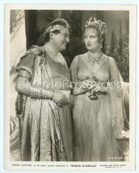 6a485 ROMAN SCANDALS 8x10 still '33 full-length Edward Arnold & Verree Teasdale in skimpy outfit!