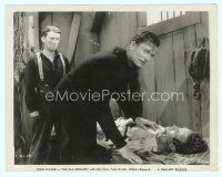 6a502 SEA SPOILERS 8x10 still R48 Fuzzy Knight watches young John Wayne with wounded man!