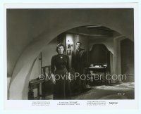 6a528 SPY HUNT 8x10 still '50 full-length image of Marta Toren with her back to Howard Duff!