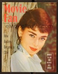6e112 MOVIE FAN magazine September 1954 how Audrey Hepburn in Sabrina became a star!