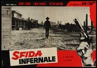 6g264 MY DARLING CLEMENTINE Italian photobusta R60s John Ford, cool image of gunman!