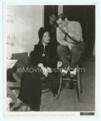 6k029 ANGEL candid 8x10 still '37 Marlene Dietrich sitting calmly with director Ernst Lubitsch!