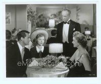 6k153 BACHELOR & THE BOBBY-SOXER 8x10 still '47 Shirley Temple between Cary Grant & Myrna Loy!