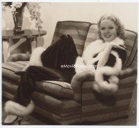 6k572 SING BABY SING candid 6.5x7.25 still '36 great c/u of sexy Alice Faye in lounging pajamas!