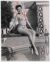 6k619 THRILL OF BRAZIL candid 7.5x9.5 still '46 sexy Ann Miller in bikini at pool by Cronenweth!
