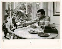 6k625 TONY CURTIS/JANET LEIGH 8x10.25 still '50s happily playing cards with daughter Kelly!