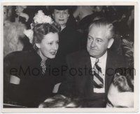 6k373 IRENE DUNNE deluxe candid 8x10 still '45 arriving with husband at premiere of Over 21!