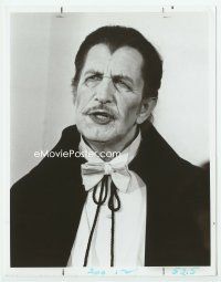 6k637 VINCENT PRICE TV 7x9 still '74 close up dressed as vampire for TV's The Snoop Sisters!