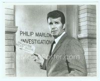 6m245 JAMES GARNER 8x10 still '69 close up as Raymond Chandler's detective Philip Marlowe!