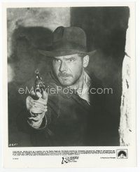 6x598 RAIDERS OF THE LOST ARK 8x10 still '81 c/u of Harrison Ford as Indiana Jones pointing gun!