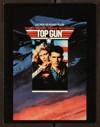 6z501 TOP GUN promo brochure '86 great image of Tom Cruise & Kelly McGillis, Navy fighter jets!