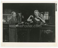 7b035 BUS STOP 8x10 still '56 sexy Marilyn Monroe between Hope Lange & Betty Field at counter!