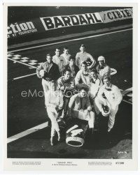 7b281 GRAND PRIX 8x10 still '67 great image of race car driver James Garner & his crew on track!