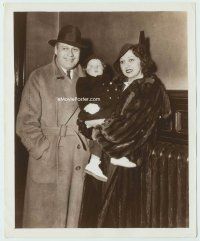 7b317 JACK BENNY candid 8x10 radio still '36 with wife Mary Livingstone & his daughter Joan!