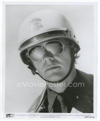 7b369 MAGNUM FORCE Can/US 8x10 still '73 c/u of rookie cop David Soul wearing mirrored sunglasses!