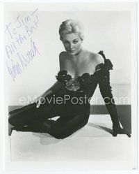 7c260 KIM NOVAK signed 8x10 REPRO still '80s great full-length close up in sexy rose outfit!