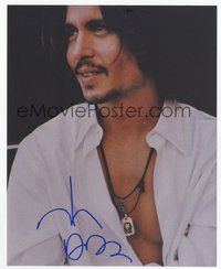 7c251 JOHNNY DEPP signed color 8x10 REPRO still '00s close smiling portrait with his shirt open!