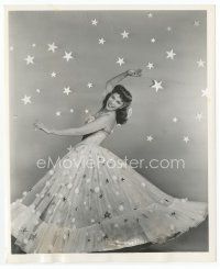 7f120 DINAH SHORE 8x10 still '43 in great dress from Thank Your Lucky Stars by Longworth!