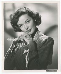 7f157 GENE TIERNEY 8x10 still '40s head & shoulders c/u of the beautiful star with hands clasped!